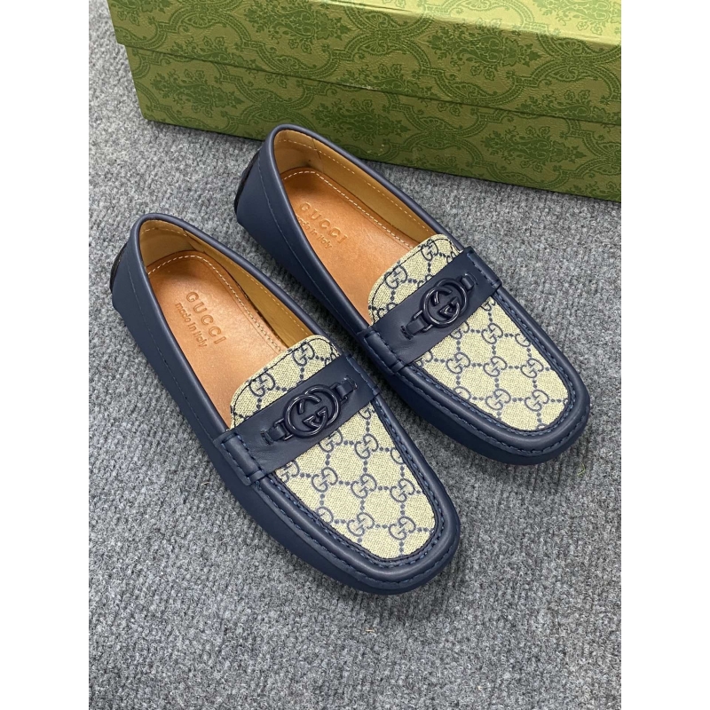 G*u*i leather shoes